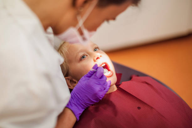 Best Weekend Emergency Dentist in Eidson Road, TX